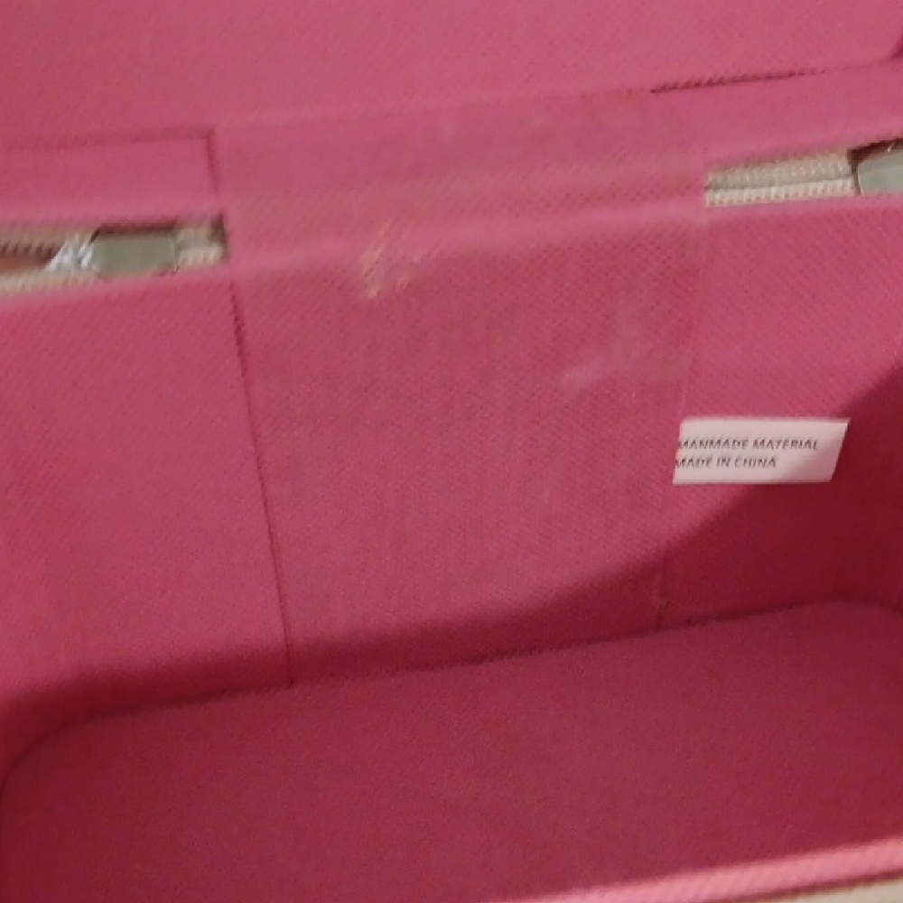 Paris Themed Train Case/Cosmetic Case - Picture 7 of 9